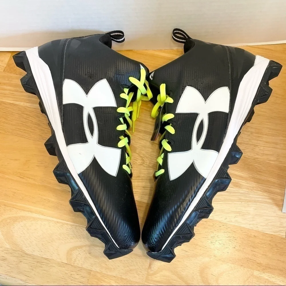 New Under Armour Cleats Size 16